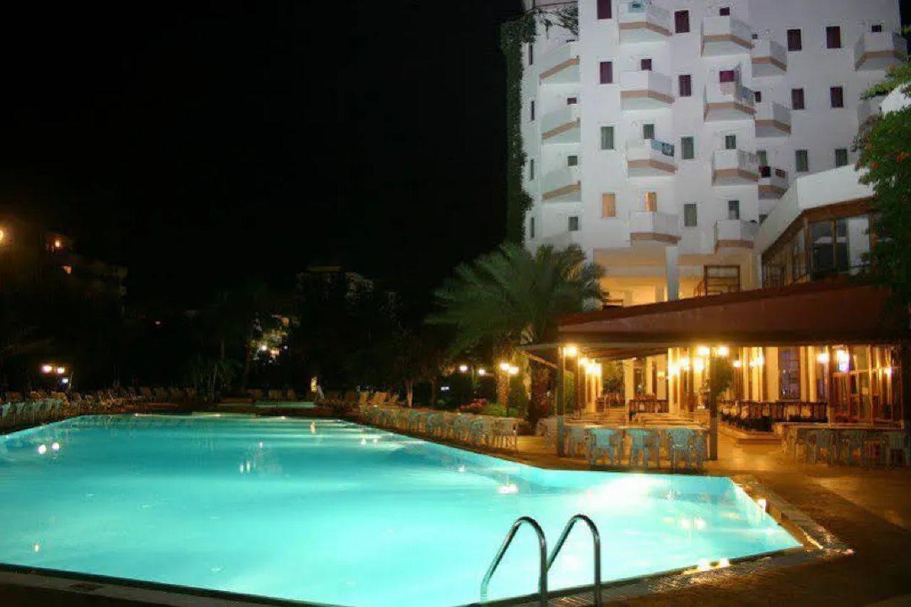 Green Peace Hotel 마흐무틀라르 외부 사진