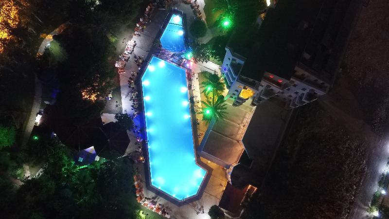 Green Peace Hotel 마흐무틀라르 외부 사진